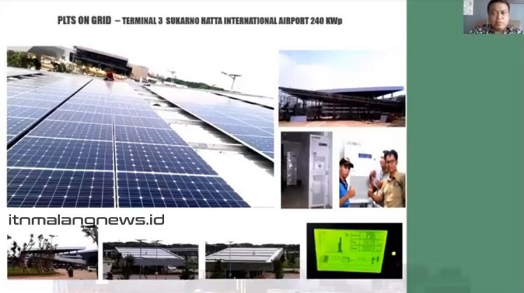 Daut-Hadi-Winarto-ST-Owner-PT-Bhakti-Terang-Indonesia-menjelaskan-sistem-PLTS-on-grid-yang-bisa-diterapkan-di-kampus-pada-webinar-Mahasiswa-Teknik-Elektro-MHE-S-1-ITN-Malang