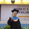 Rahma Maghfira, lulusan terbaik Teknik Lingkungan S-1, FTSP, ITN Malang, pada wisuda ke-67 periode I tahun 2022.
