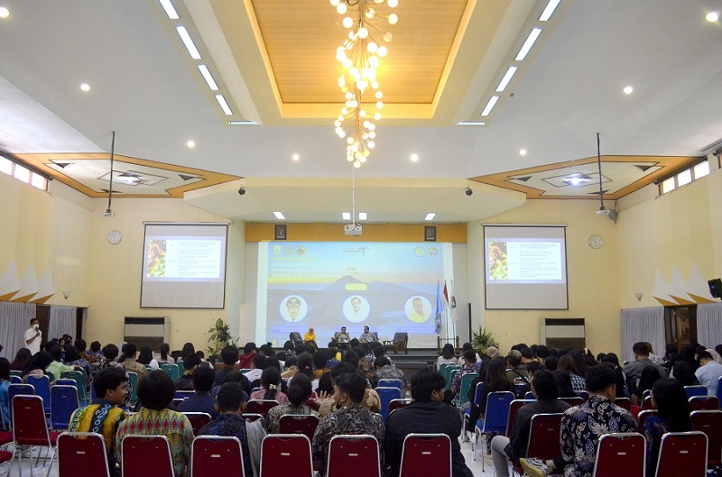 Himpunan Mahasiswa Perencanaan Wilayah dan Kota (PWK), ITN Malang menggelar seminar nasional (1)